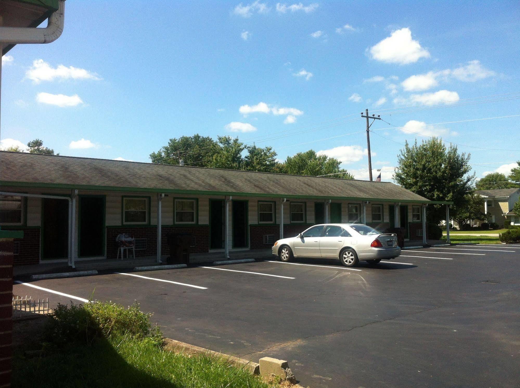 Green Crest Motel Mount Orab Exterior photo